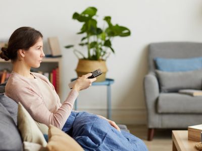 Zjawisko identyfikacji – dlaczego oglądamy postaci, które przypominają nas samych?