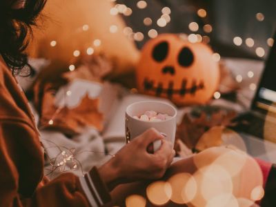 Filmy na Halloween 2024 | Przegląd ciekawych i kultowych propozycji